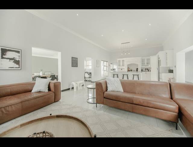 3 BEDROOM HOUSE FOR SALE IN COPPERLEAF ESTATE